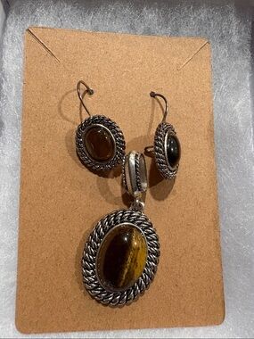 Avon Brown Tiger's Eye Pendant and Earring Set